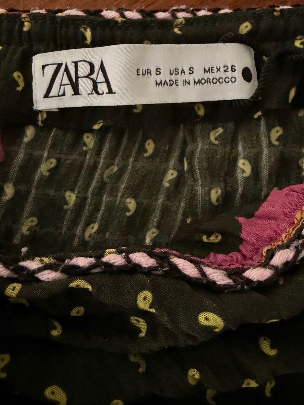 Zara Green, Pink Gold Patterned Tie-Front Skirt Small - Picture 3 of 3